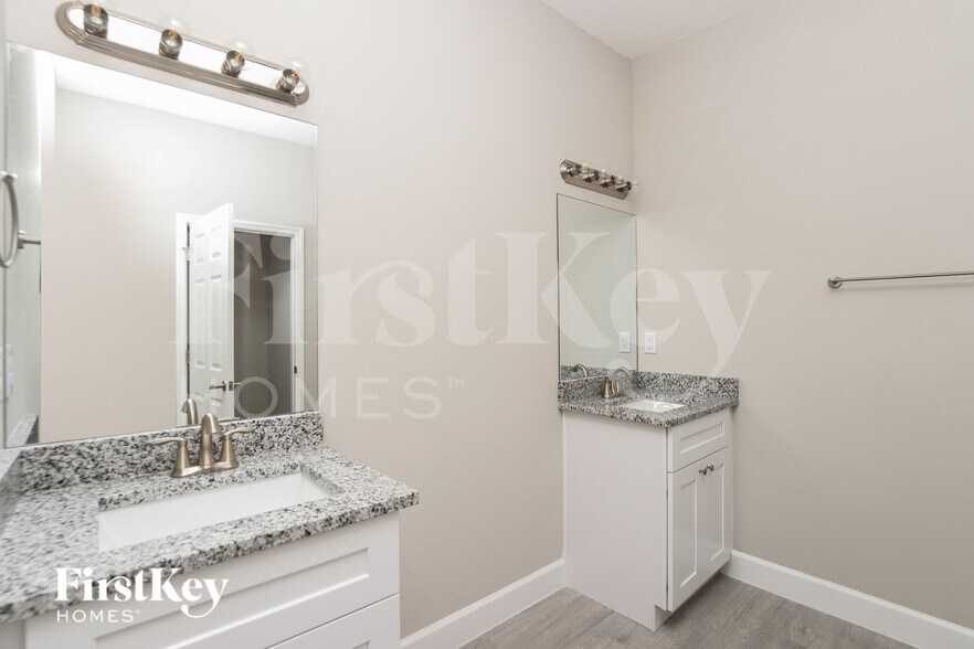 Building Photo - 1690 San Diego St SE