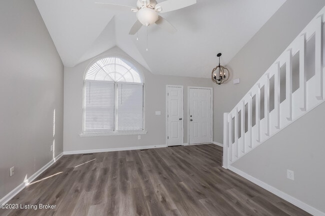 Building Photo - 4218 Willowview Blvd