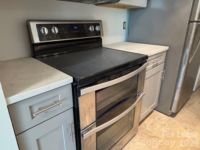 Building Photo - 11029 Harrowfield Rd