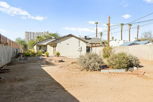 Building Photo - New Home in With Historic Charm in Coveted Garfield District