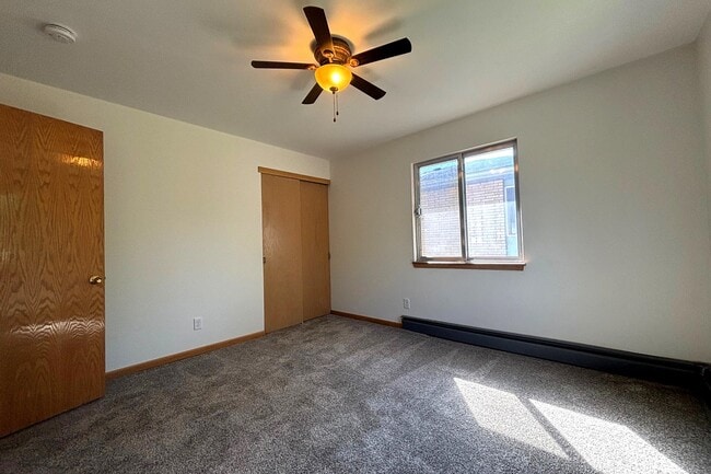 Building Photo - 2411 Brentwood Pkwy