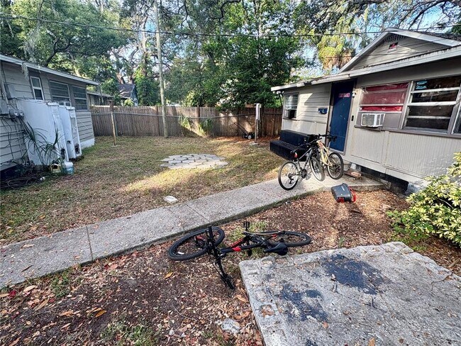 Building Photo - 1145 16th Ave S