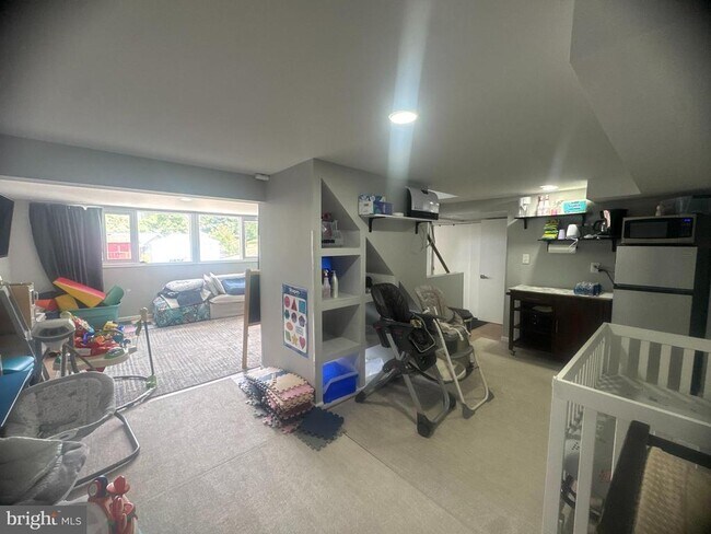 Building Photo - 6315 Willowood Ln