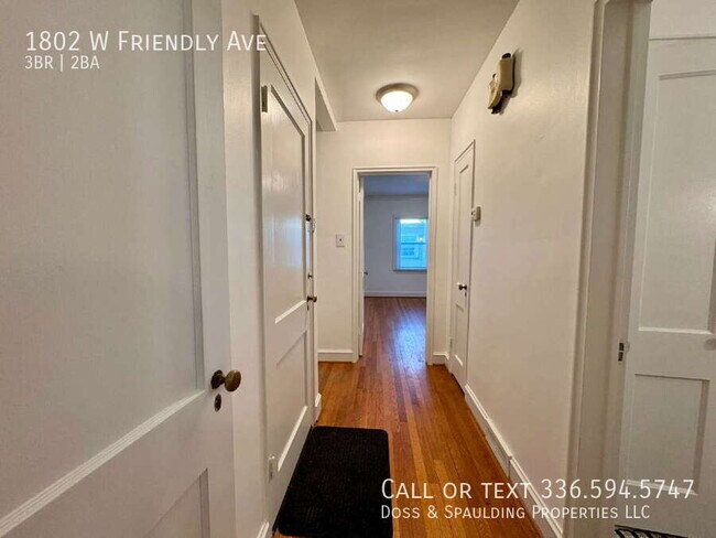 Building Photo - 1802 W Friendly Ave