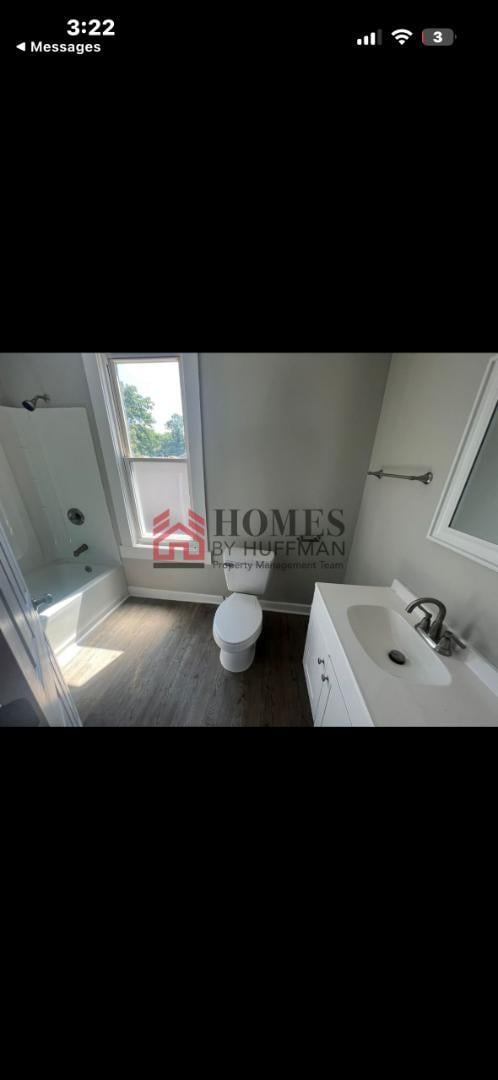 Building Photo - 616 Covert Ave