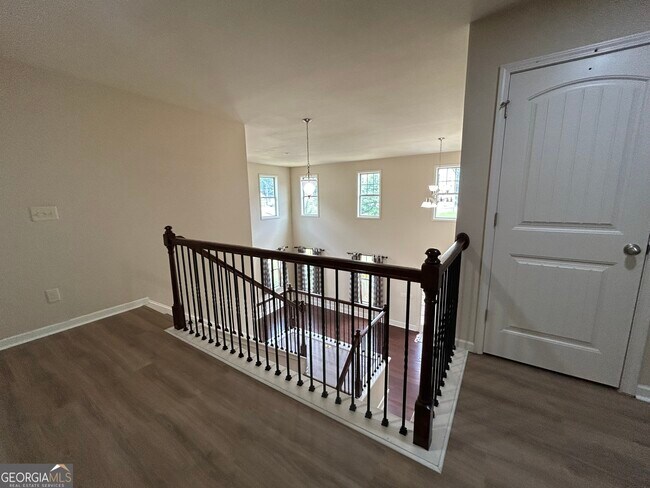 Building Photo - 1240 Apple Blossom Dr