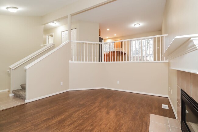 Building Photo - 8611 8th St SE