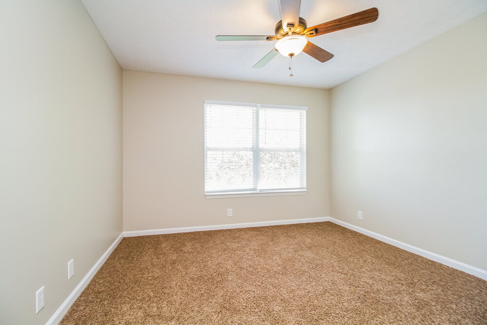 Building Photo - 1244 St Andrews Dr