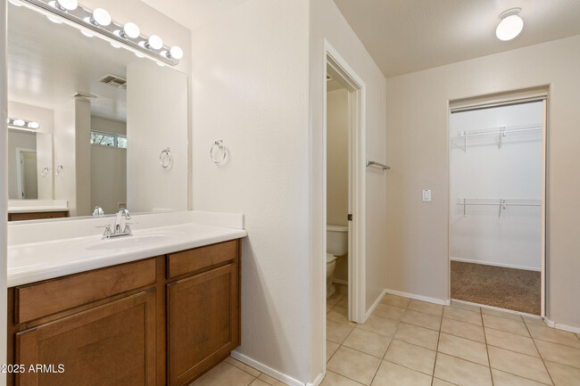 Building Photo - 1747 S Chatsworth