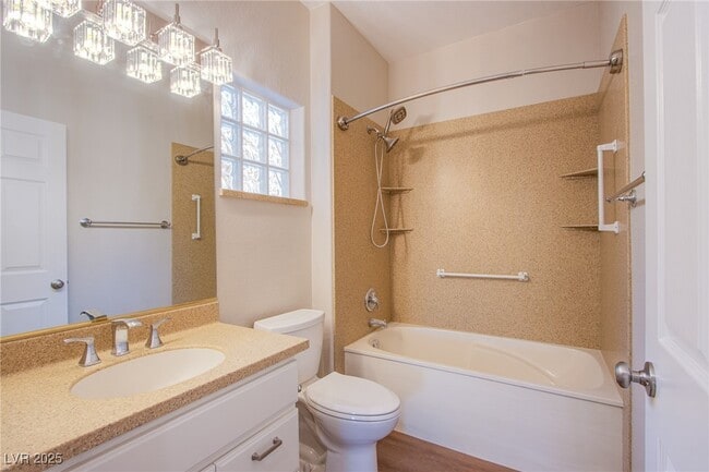 Building Photo - 2660 Crown Ridge Dr