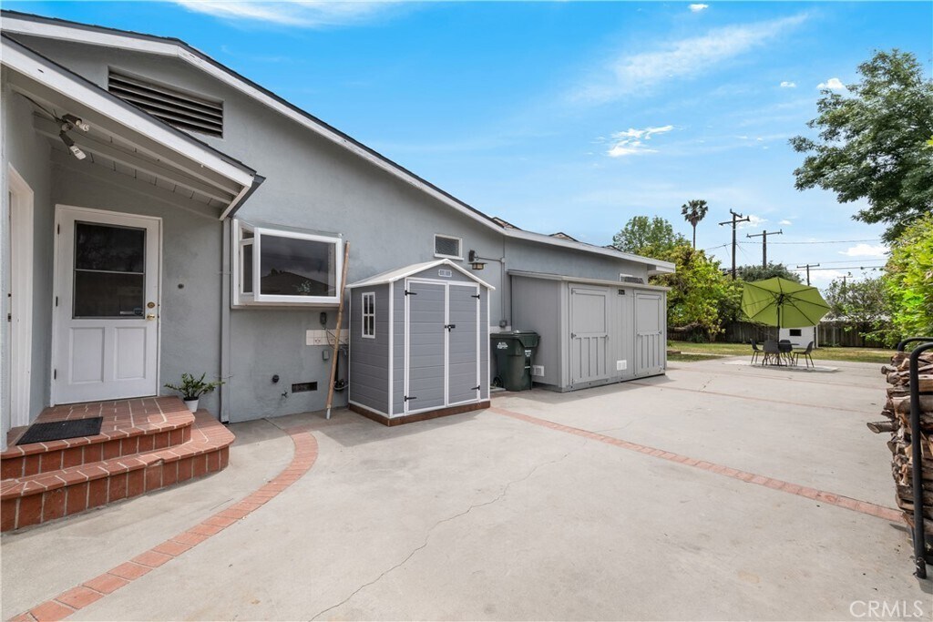 Building Photo - 740 Figueroa Dr
