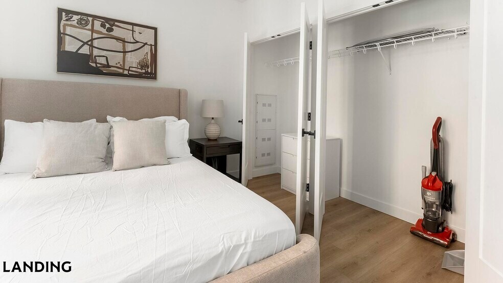 Building Photo - 632 Howard Rd SE