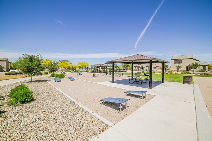 Building Photo - 8126 W Agora Ln