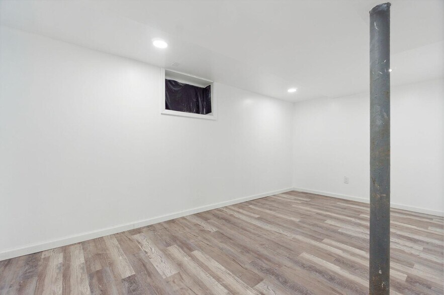 Building Photo - 130 Elmwood Ave