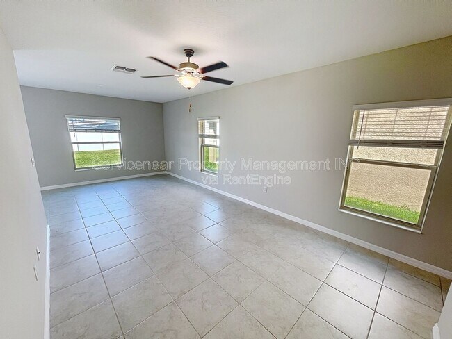 Building Photo - 7029 Samuel Ivy Dr