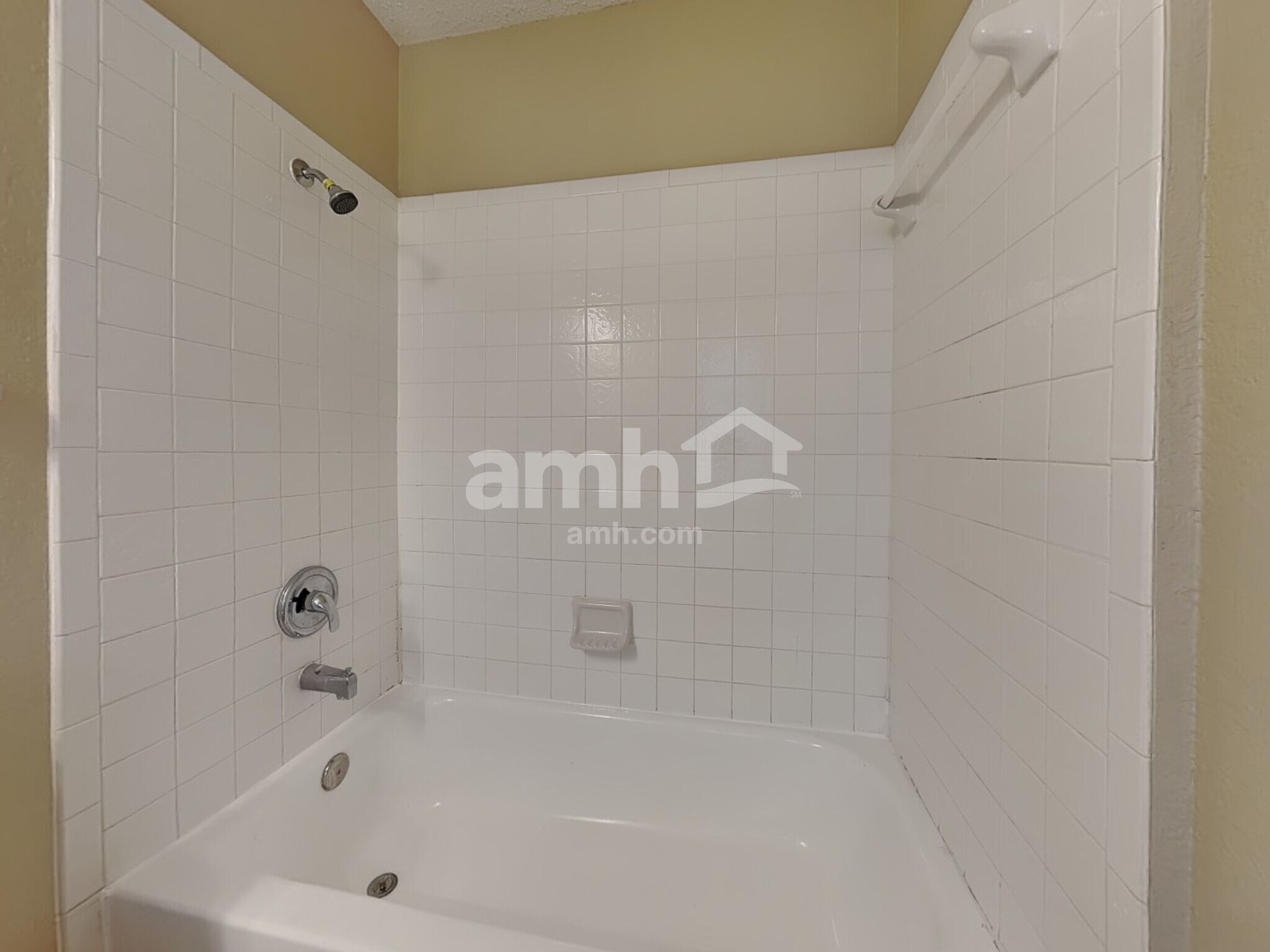 Building Photo - 3332 Chapel Ridge Way