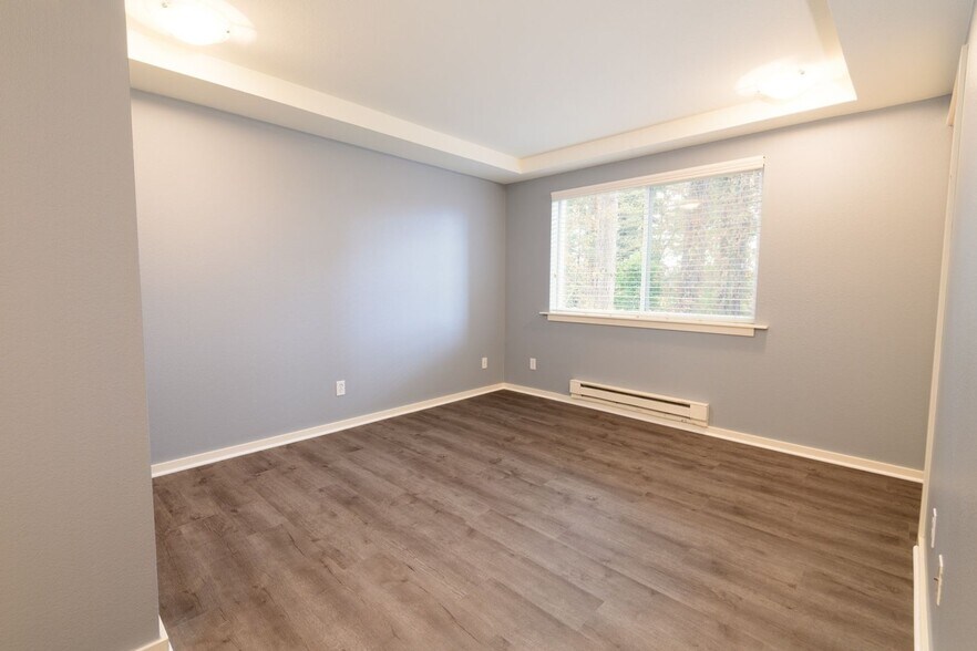 Building Photo - 16101 Bothell Everett Hwy