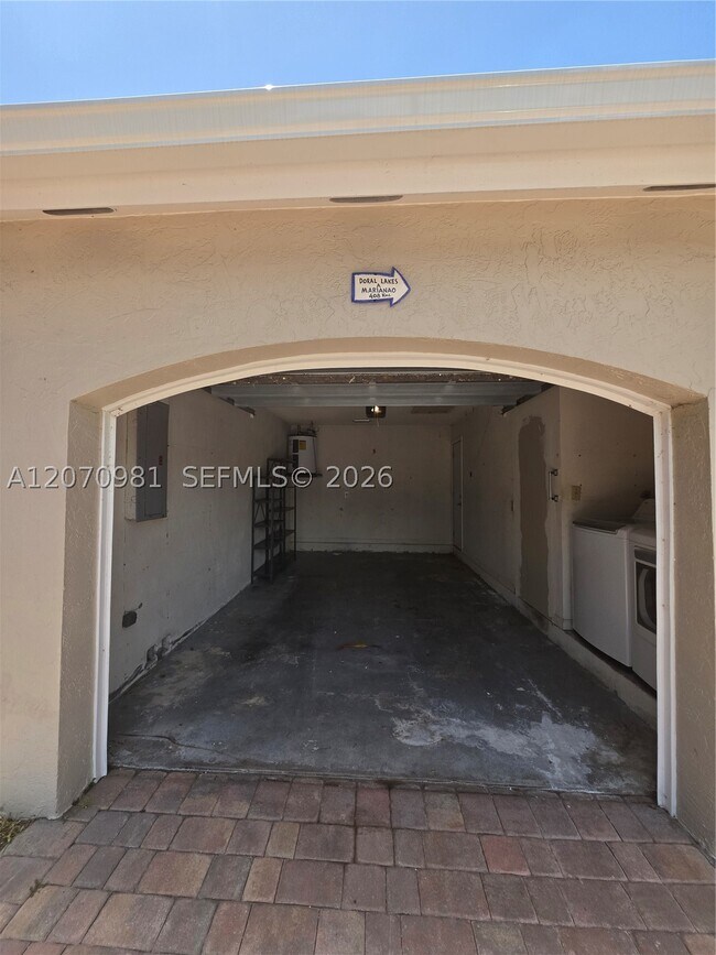 Building Photo - 10076 NW 51st Terrace