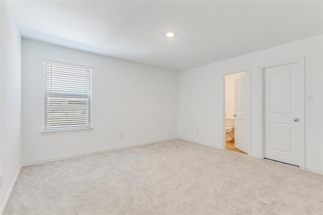 Building Photo - 10041 Elkhorn Dr