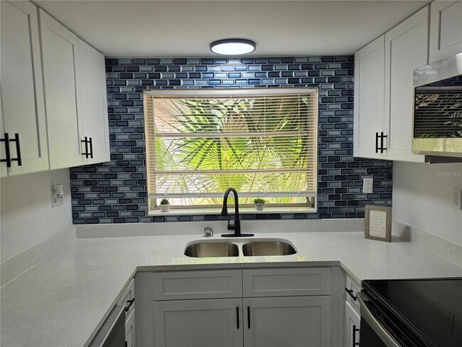 Building Photo - 640 Westward Cir