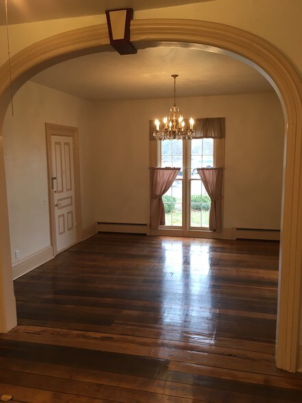 Building Photo - 97 W Michigan Ave