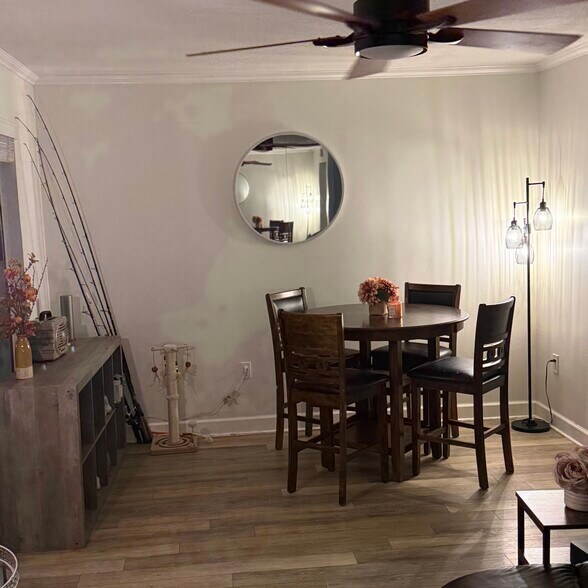 Building Photo - 3424 W Lemon St