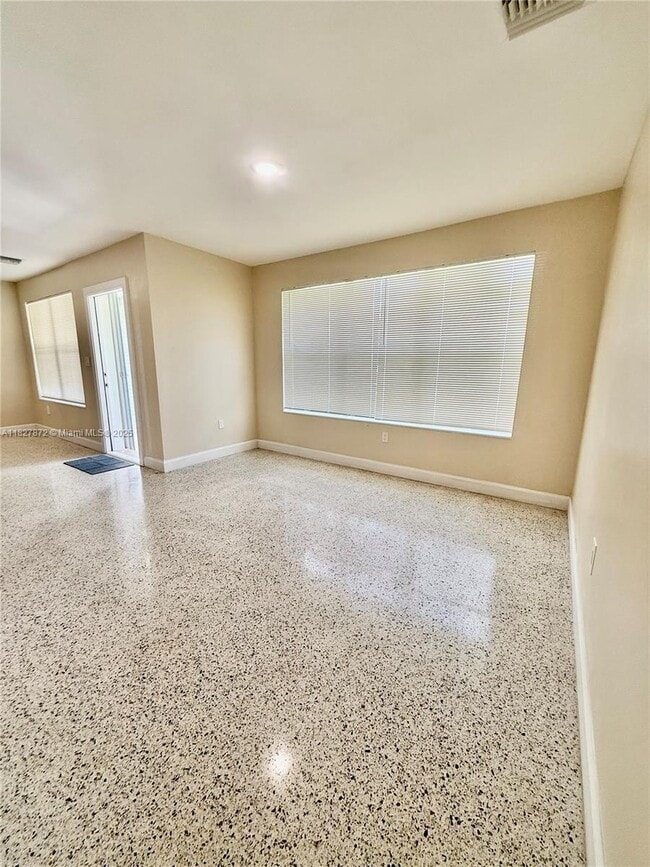Building Photo - 9740 Sterling Dr