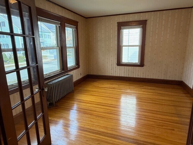 Primary Photo - 63 Park St