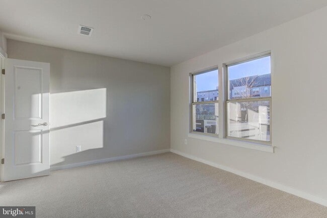 Building Photo - 13166 Arches Rd