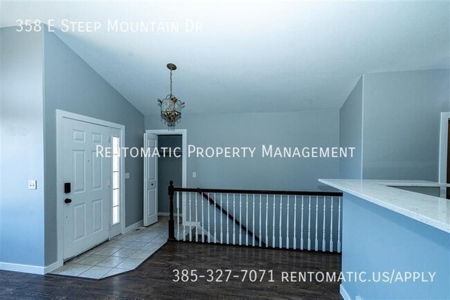 Building Photo - 358 Steep Mountain Dr