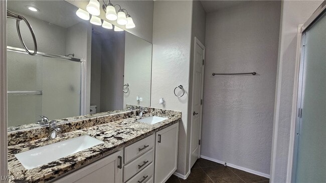 Building Photo - 3867 Paint Ct