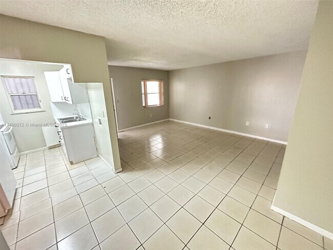 Building Photo - 4050 NW 135th St