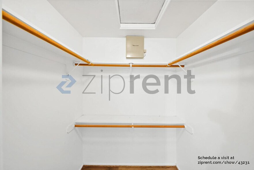 Building Photo - 7015 Firebaugh St