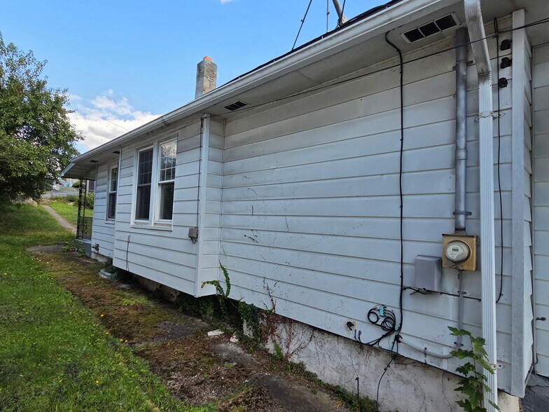 Building Photo - 1116 Ashley St