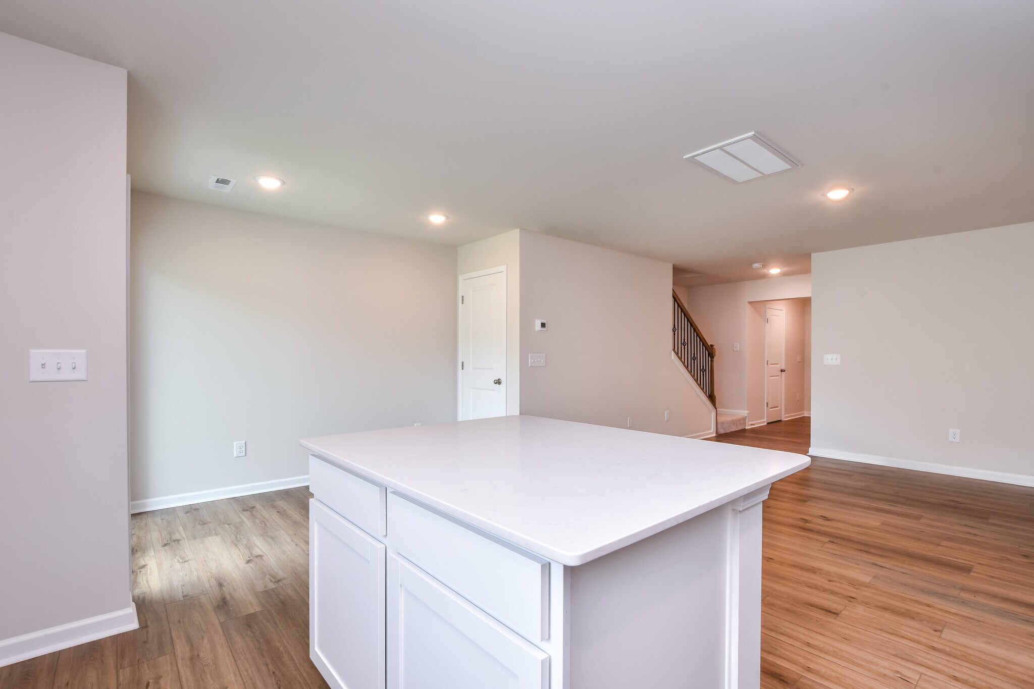 Building Photo - 717 McKissick Dr