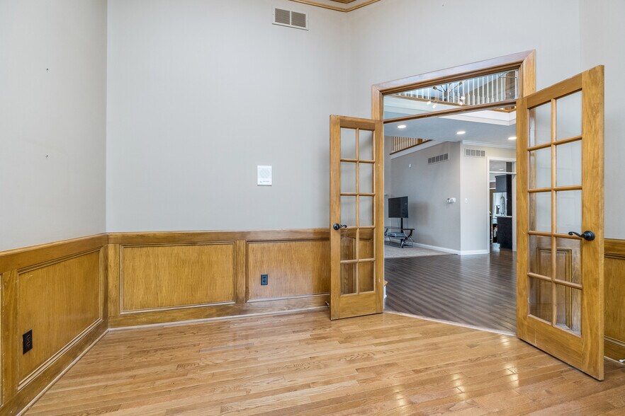 Building Photo - 13621 Singletree Ct