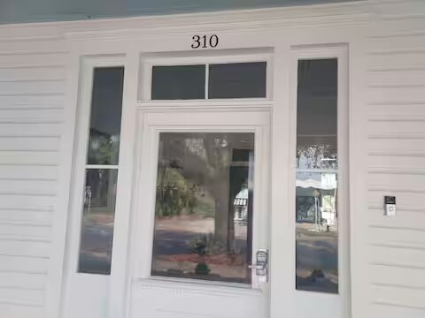 Building Photo - 310 N Jefferson St