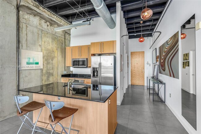 Building Photo - 8101 Biscayne Blvd