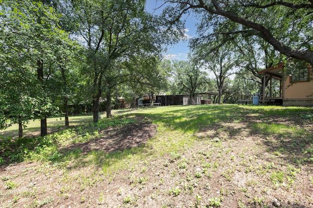 Building Photo - 9400 Live Oak Ln