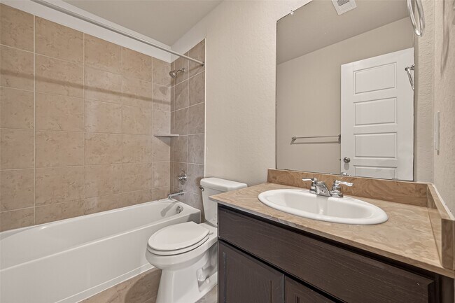 Building Photo - 16226 Westley Ridge Dr