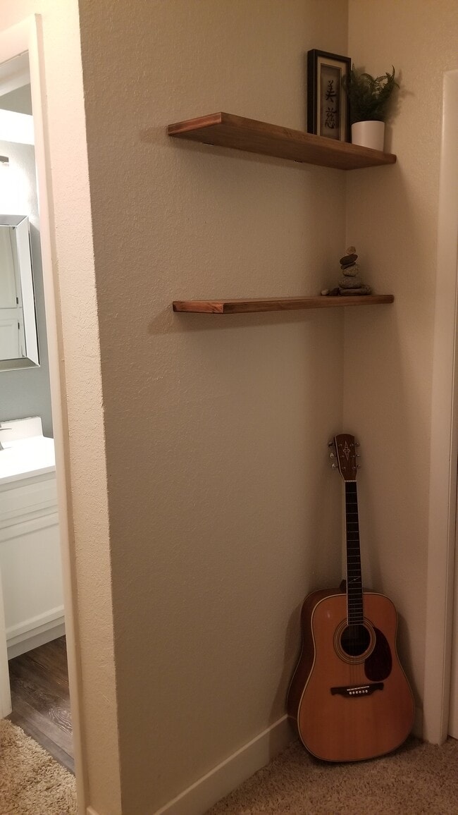 Hall - 857 S Van Gordon Ct