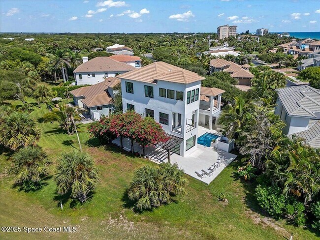 Building Photo - 7707 Kiawah Way