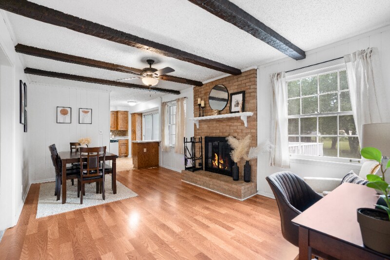 Building Photo - 634 Pollard Rd