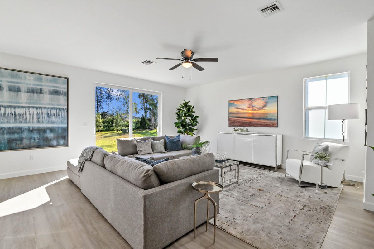 Building Photo - 6365 Tenor Dr