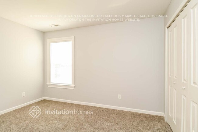Building Photo - 5718 Verrazano Dr