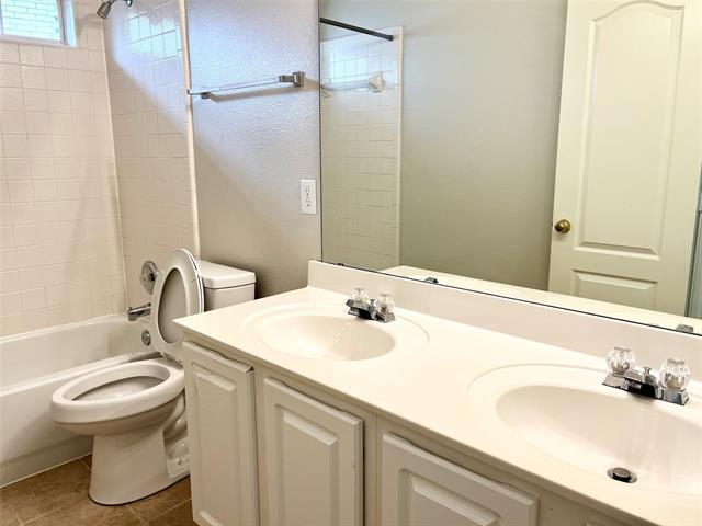 Building Photo - 5304 Timber Park Dr