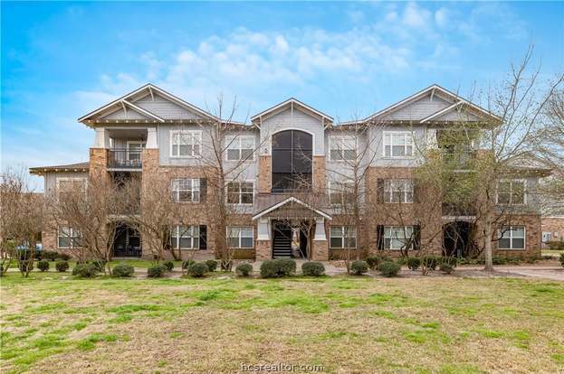 Building Photo - 1725 Harvey Mitchell Pkwy S