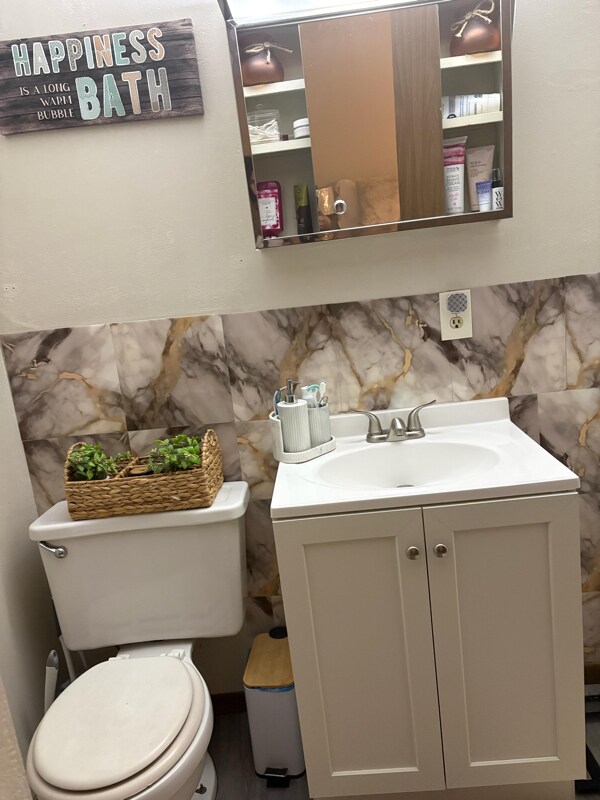 Building Photo - 2500 E Tennessee St