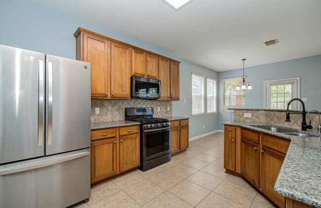 Building Photo - 6307 S Wintersage Ln
