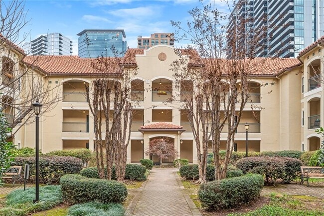 Building Photo - 955 Juniper St NE